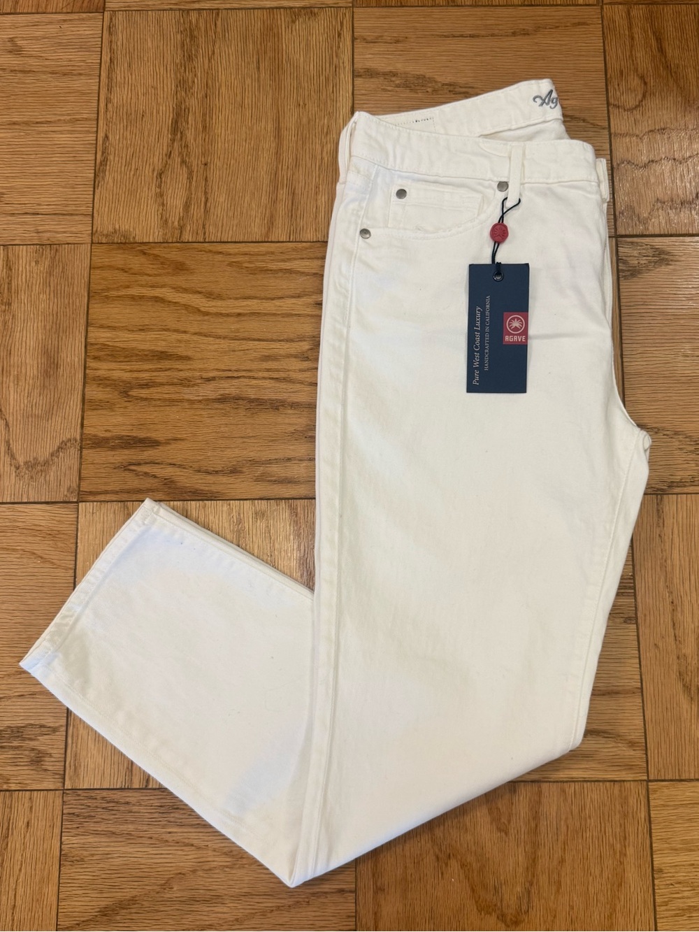 NWT Agave Denim White Athena Crop Jeans